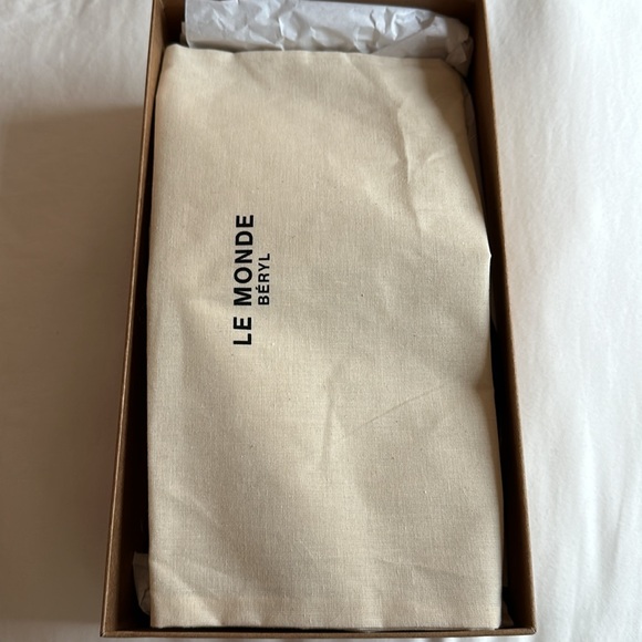 Le Monde Beryl Mesh Mary Jane Flats - Picture 11 of 11